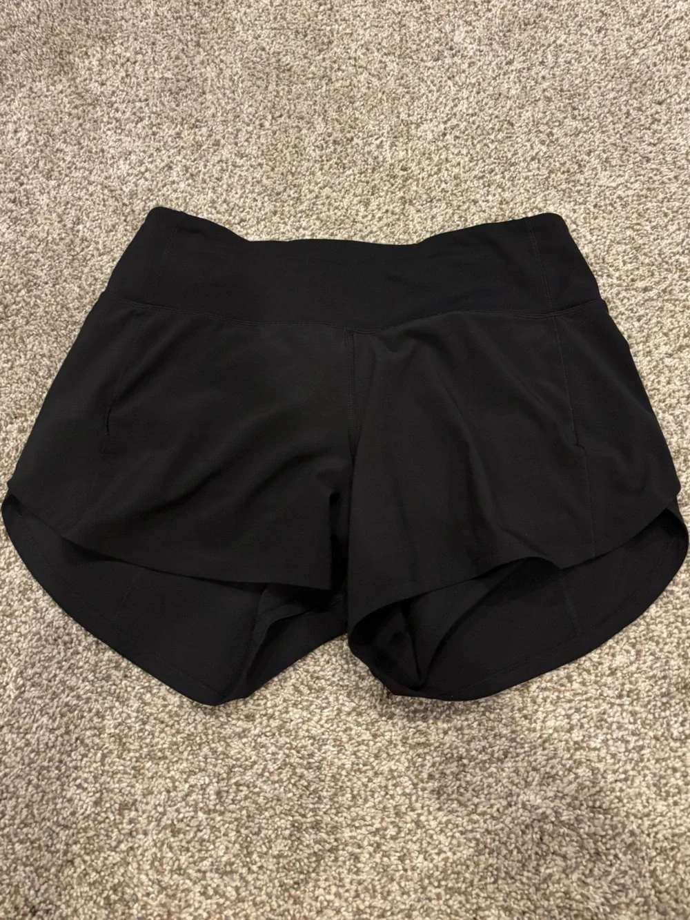 Lululemon Speed Up Short Tall *4